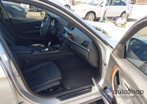 2014 BMW 328I z USA, uszkodzony, nr VIN WBA3A5G56ENP30396